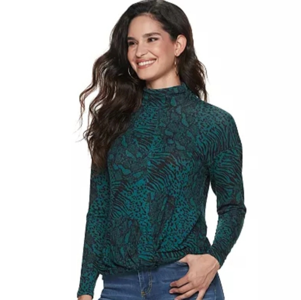 NWT Jennifer Lopez Teal Green Animal Print Mock Neck Top